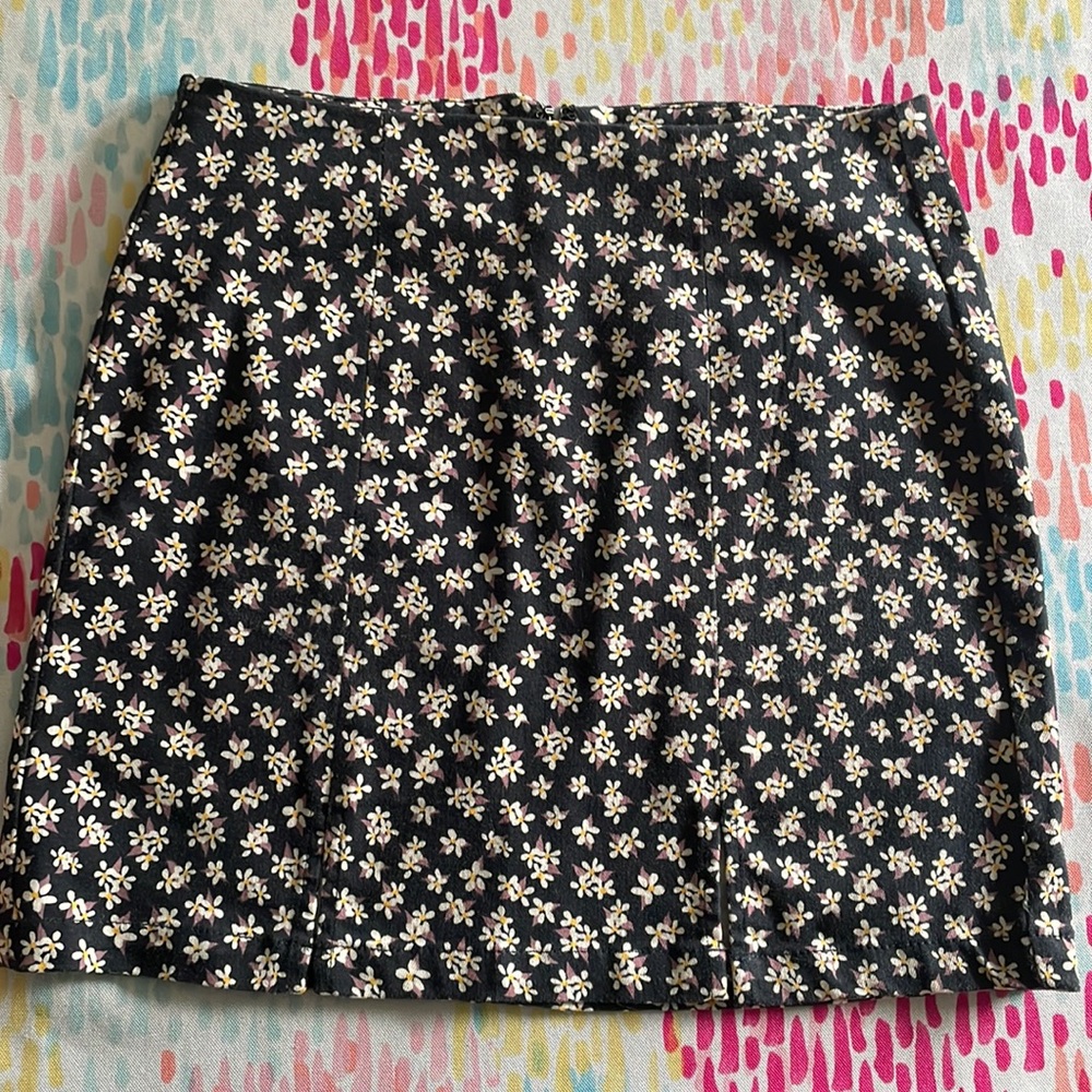 Aeropostale skirt. Size womens small. 15 in